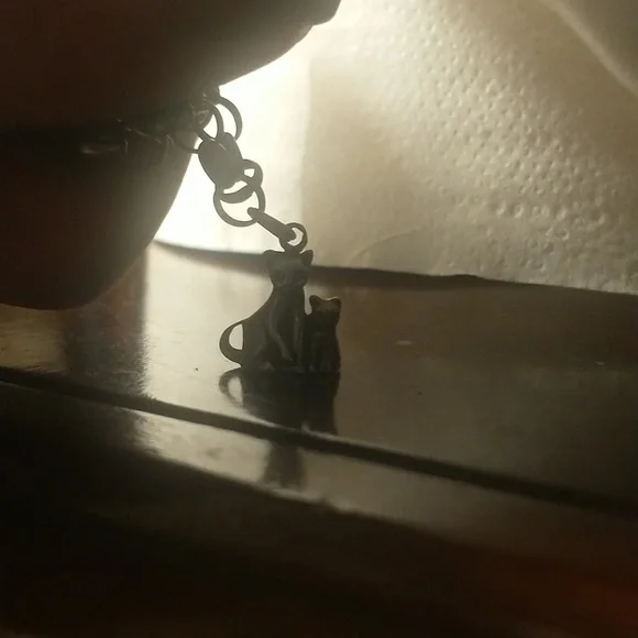 Silver SS925 Kitty Cat & Mama Cat 3-D Charm For Bracelet Or Pendant For Necklace - Picture 6 of 11